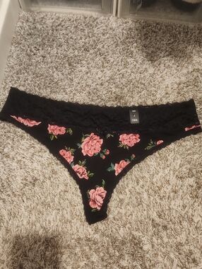 Lace Waist Floral Thong Panty - Black with Pink Roses